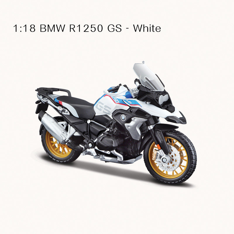 Maisto 1:18 Kawasaki & Ducati Street Bike Die-cast Motorcycle Model