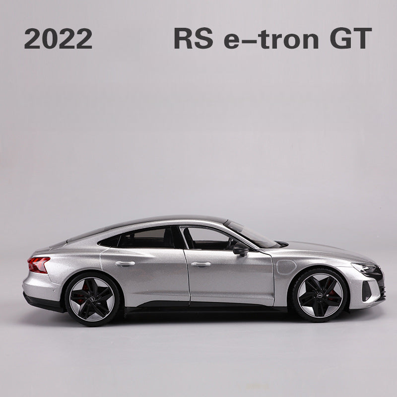 Bburago 1:18 Audi RS e-tron GT 2022 Diecast Car Model