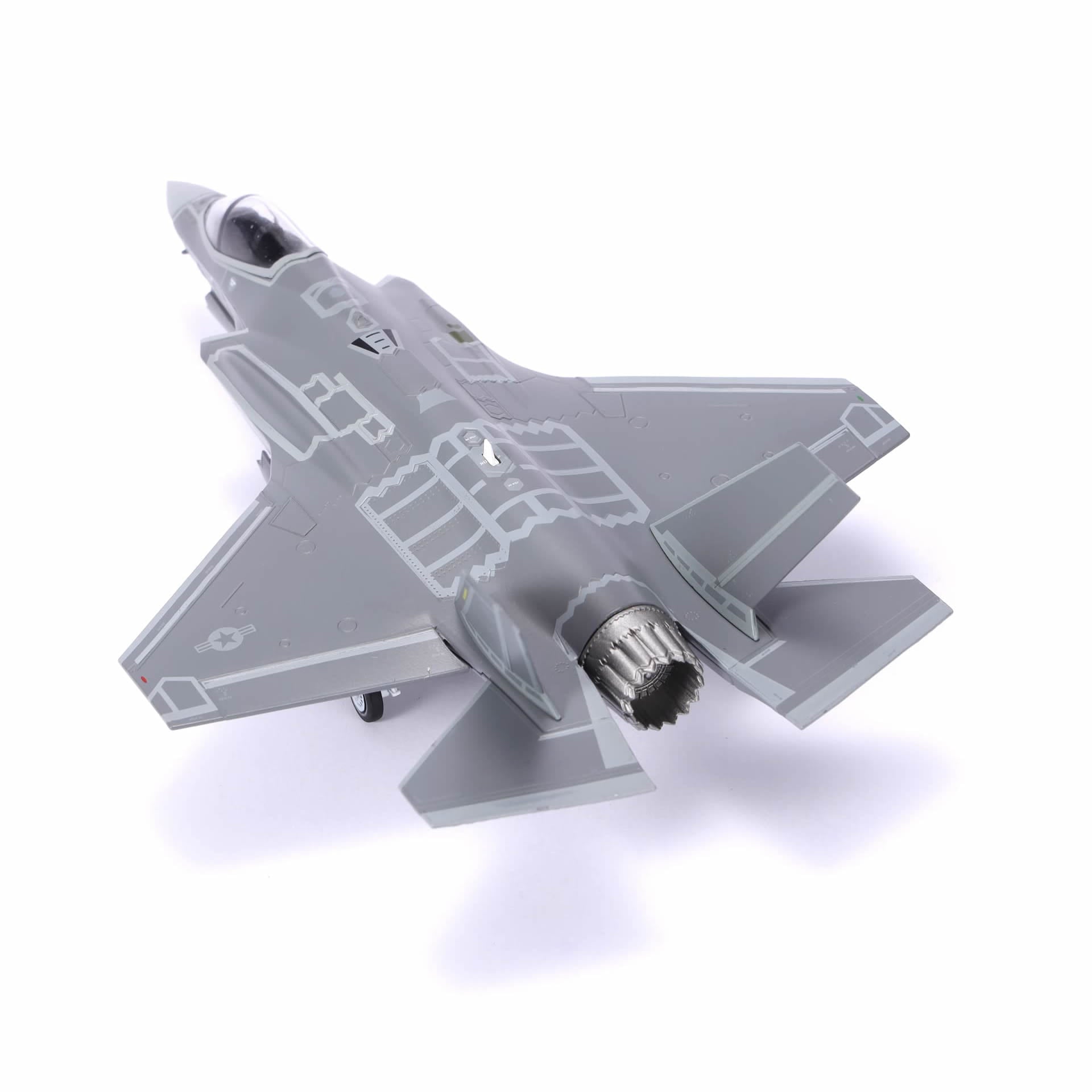 1/72 F-35A Lightning II Fighter Jet Die-cast Model