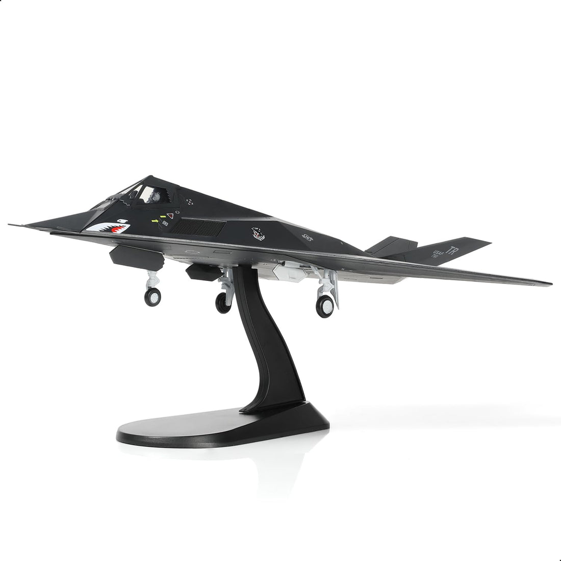 F-117 Nighthawk 1/72 Stealth Fighter Die-cast Aircraft Model
