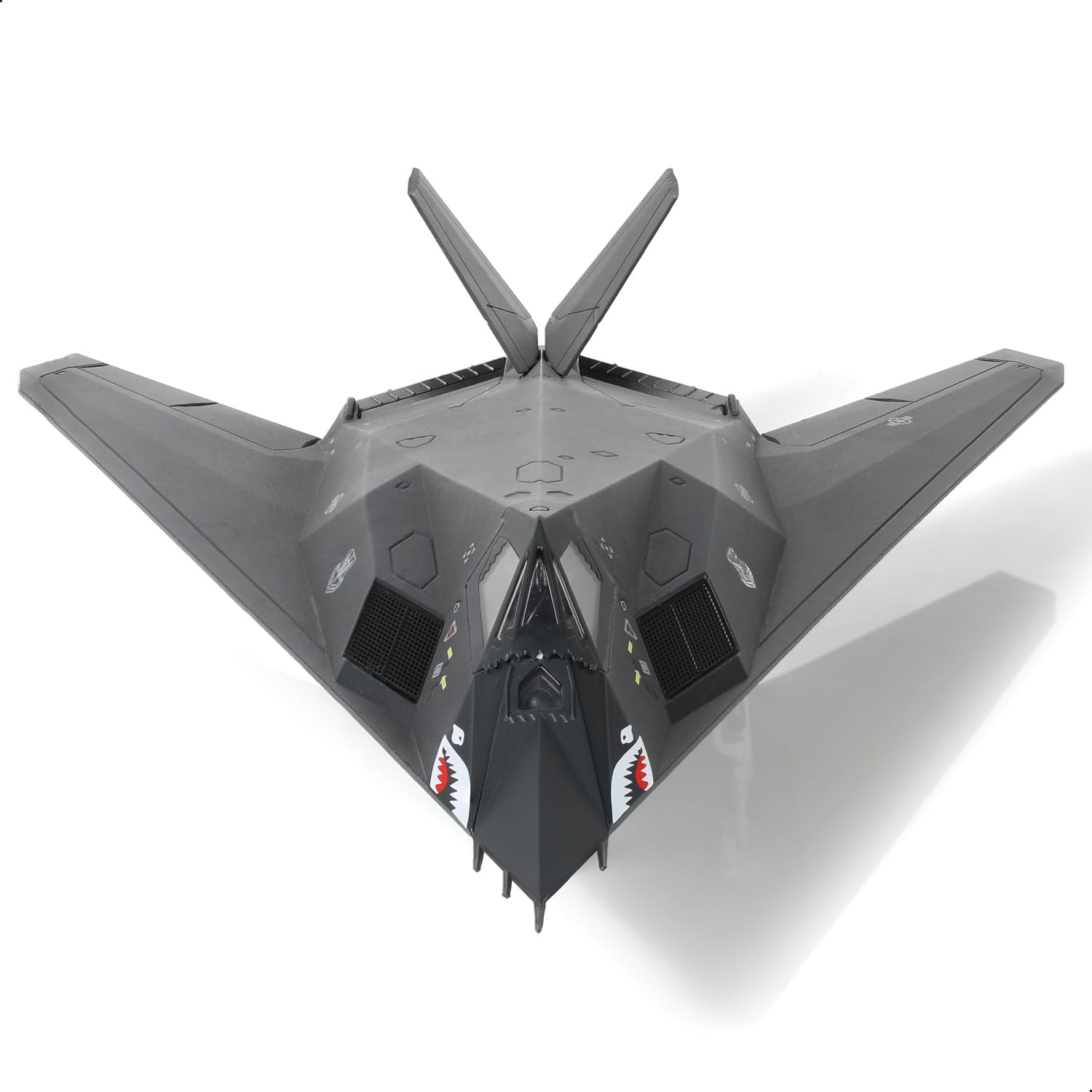 F-117 Nighthawk 1/72 Stealth Fighter Die-cast Aircraft Model