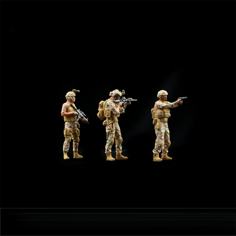 MoreArt 1:64 Combat Soldier Resin Figure Set – Military Diorama Collectible