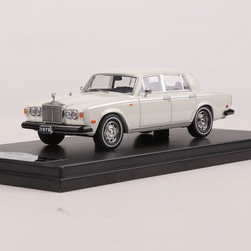 GFCC 1:64 1979 Rolls-Royce Silver Shadow II Diecast Model