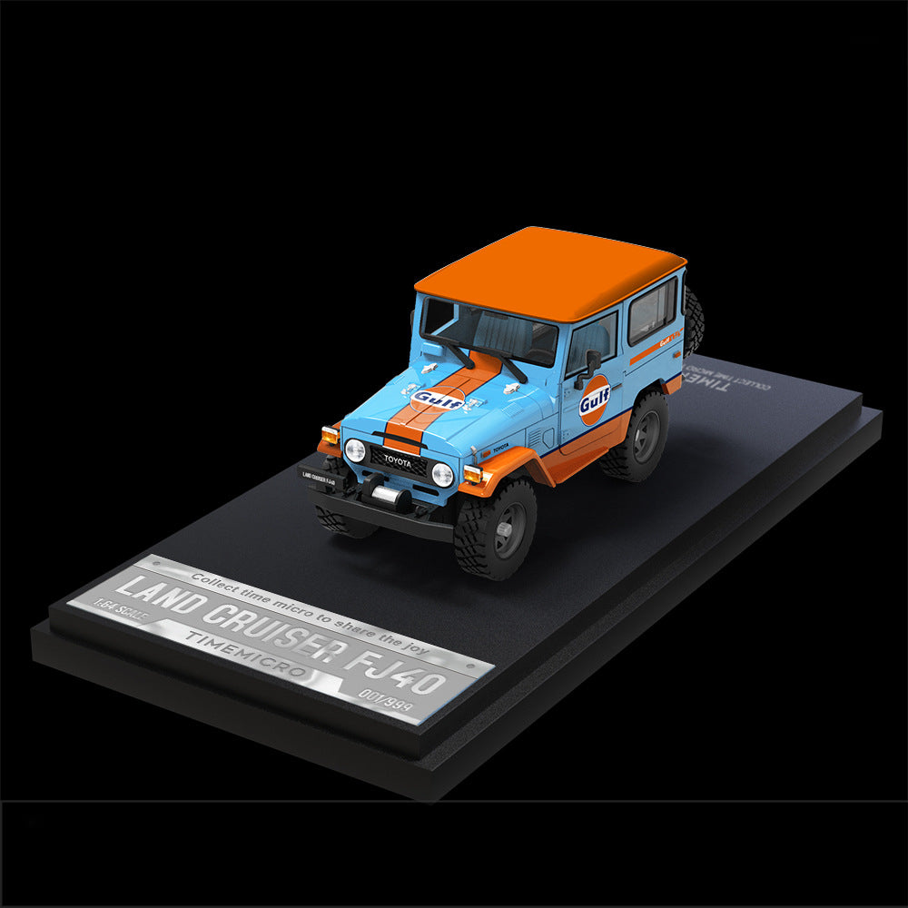 TM 1:64 Nissan 400Z & Toyota FJ40 Gulf Livery with Trailer Diecast Car Model Set