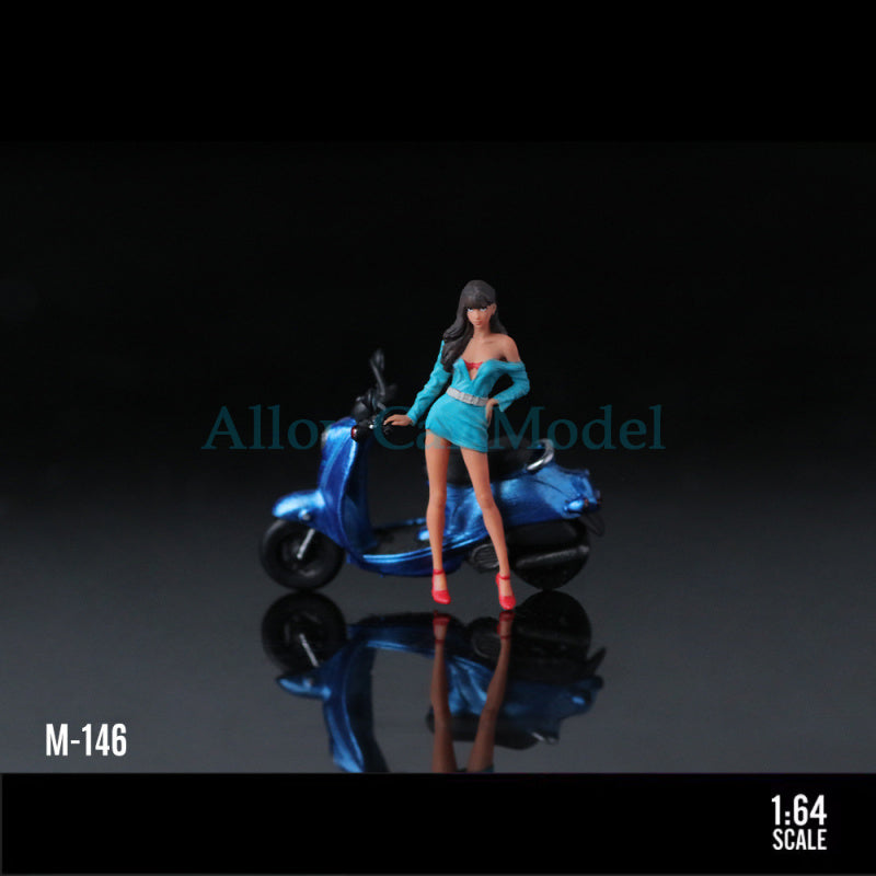 MoreArt 1:64 Retro Blue Scooter Lady Resin Figure MODCOLS