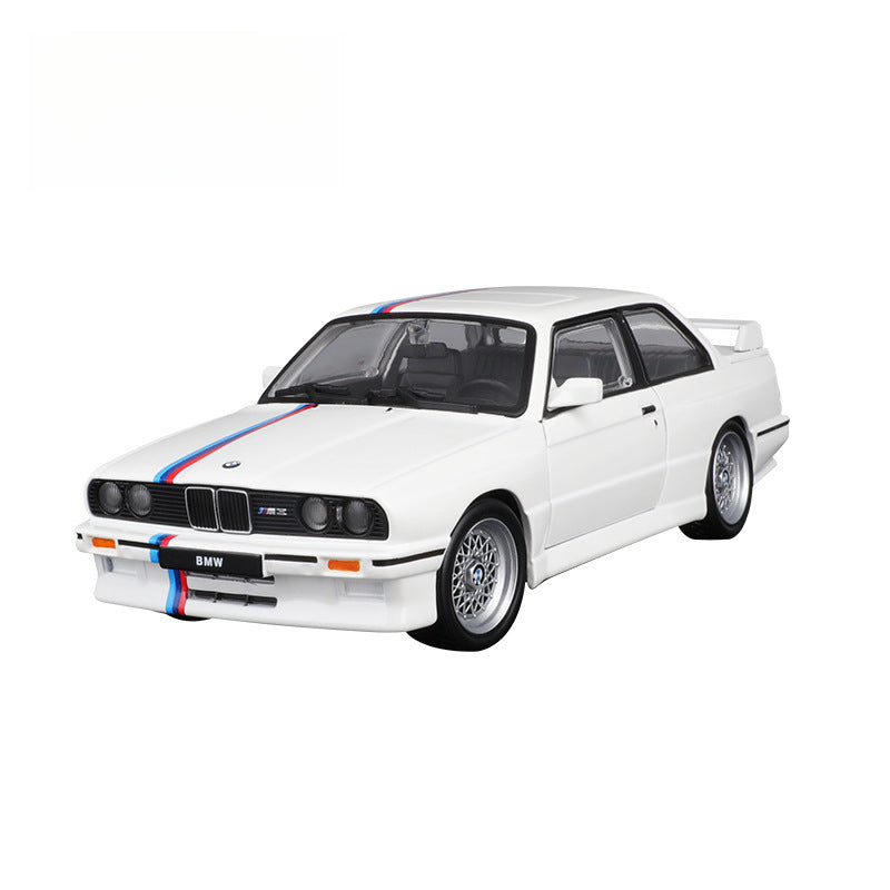 Bburago 1:24 BMW M3 (E30) 1988 Die Cast Model Car MODCOLS