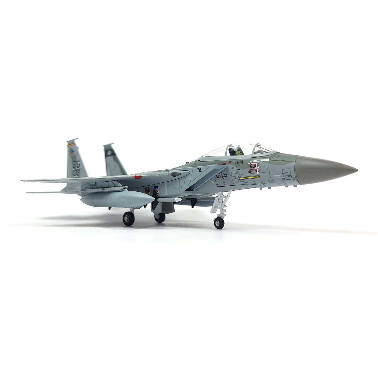 1/100 F-15C Eagle Gulf Spirit Diecast Fighter Jet Model – Military Aircraft