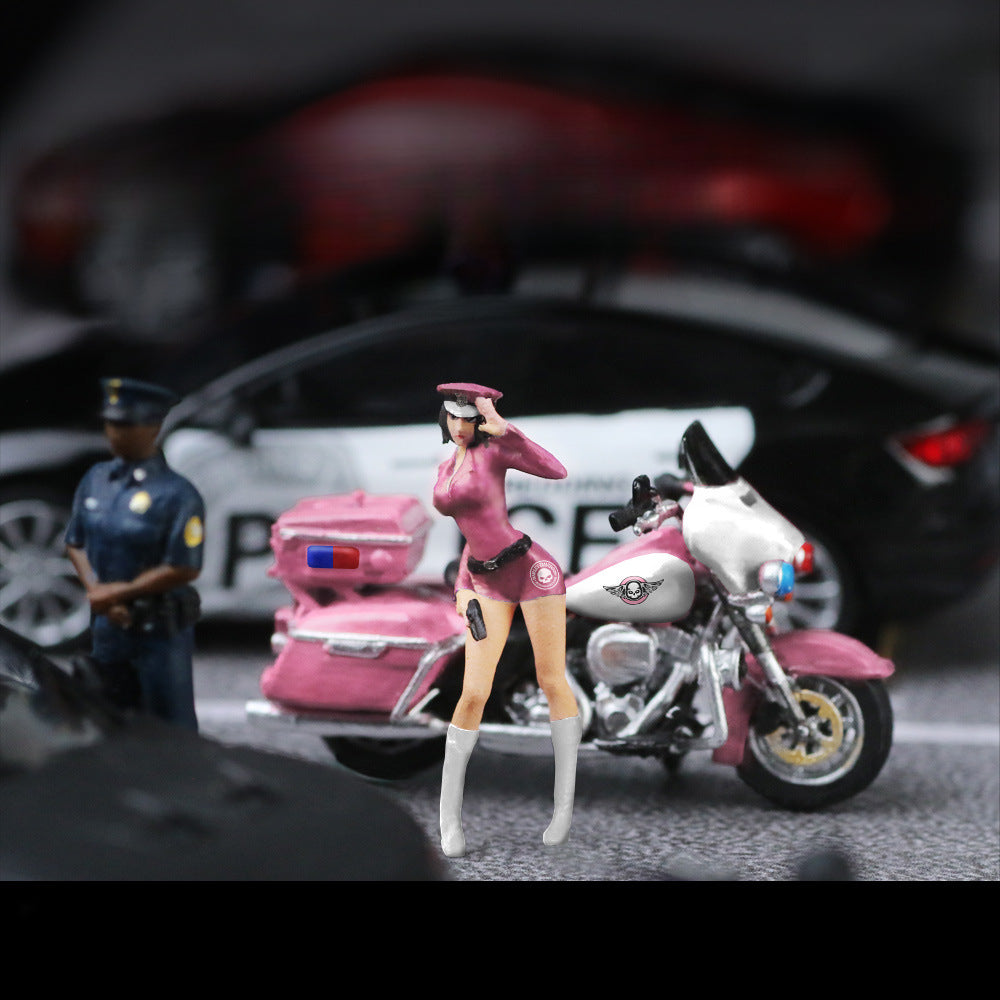 MoreArt 1:64 Harley Cruiser Motorcycle with Pink Police Lady Figure MODCOLS