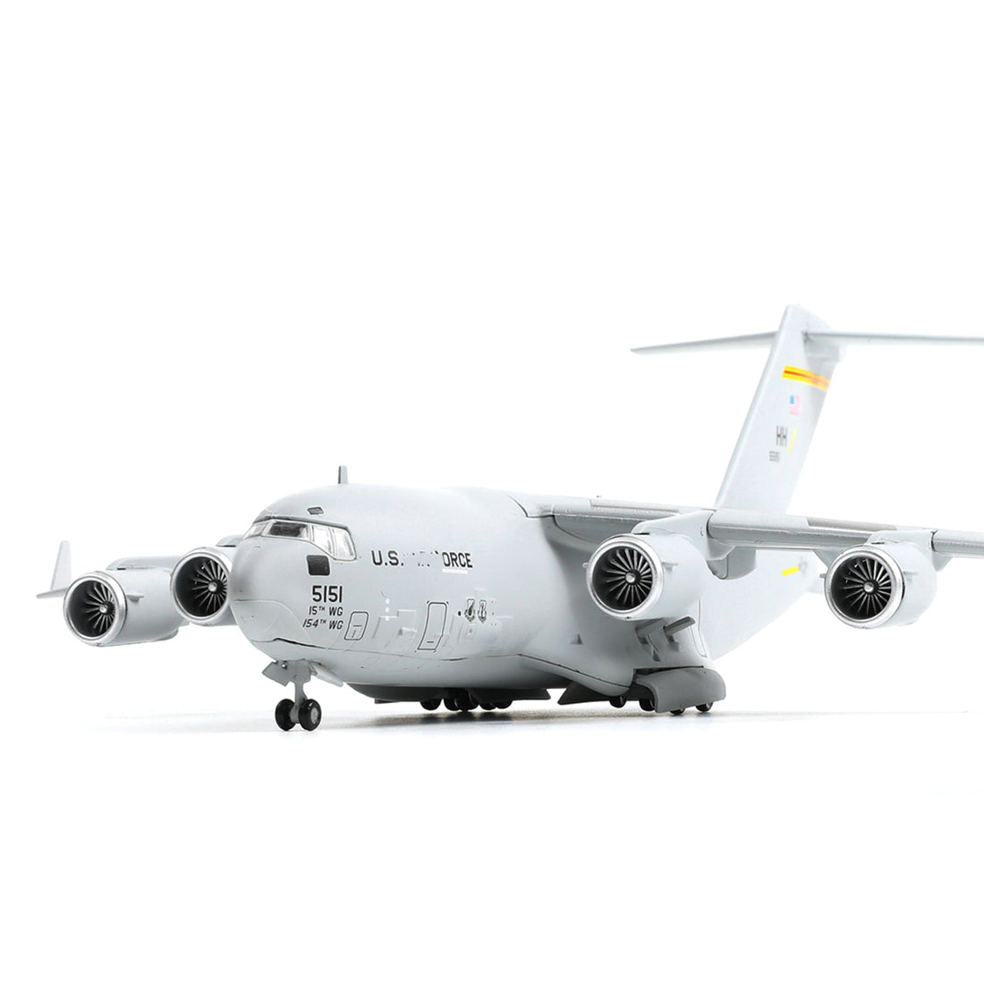 1/200 C-17 Globemaster III Diecast Model – USAF 154th WG Transport Aircraft