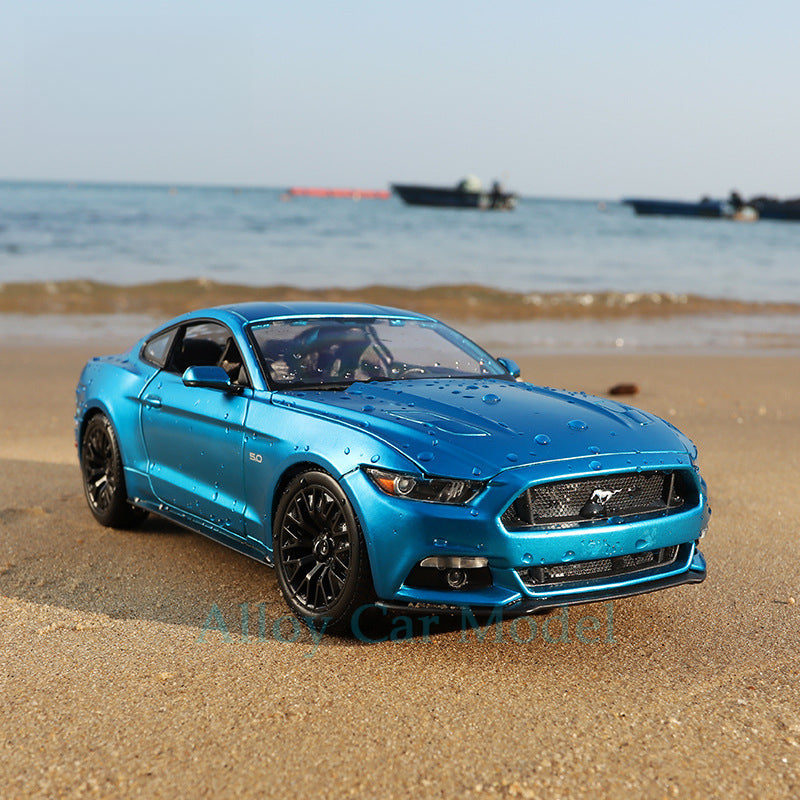 Maisto 1:18 Ford Mustang Diecast Model Car Collectible Metal Car for Display or Gift MODCOLS