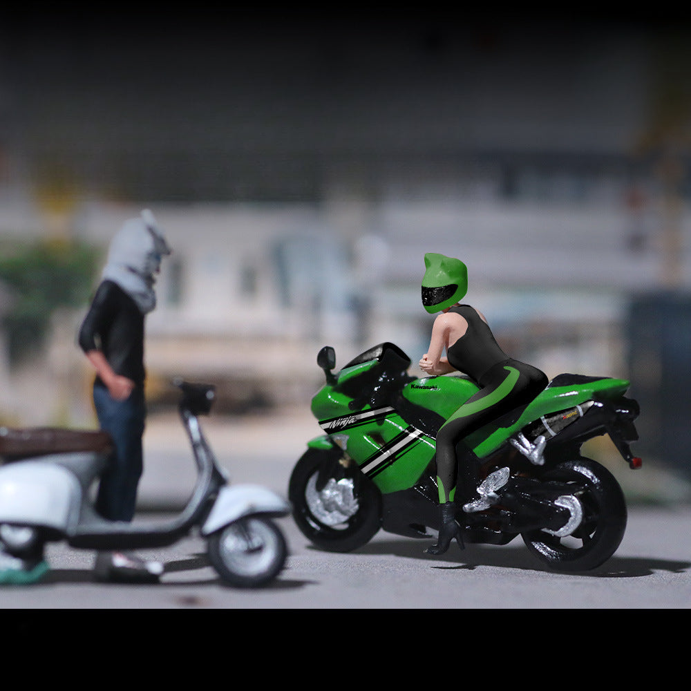 MoreArt 1:64 Kawasaki ZX-10R Green Motorcycle Girl Resin Figurine Set