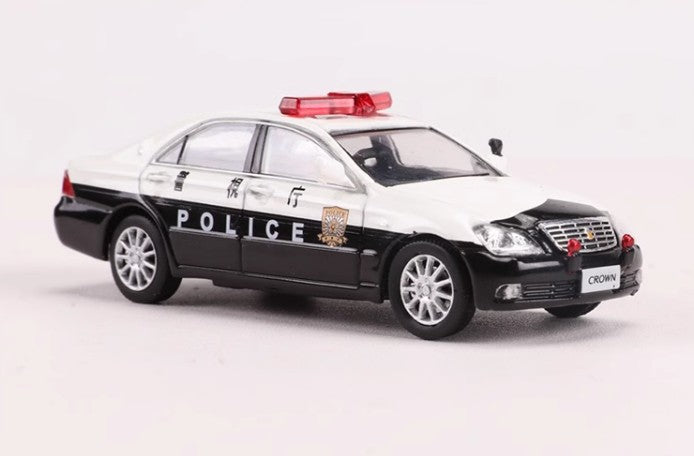 DCM 1:64 Toyota Crown 12th Gen Diecast Model – Classic JDM Collectible MODCOLS