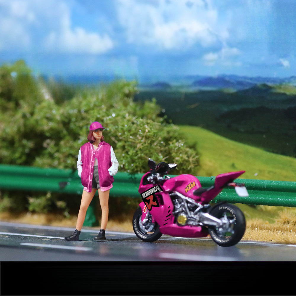 MoreArt 1:64 KTM 1190 Pink Motorcycle Girl Resin Figurine Set