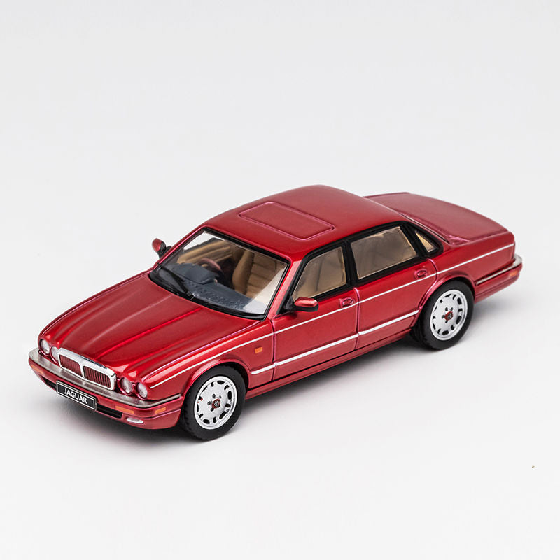 GCD 1:64 Jaguar XJR X300 Diecast Model Car MODCOLS