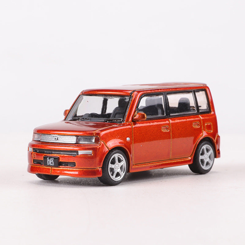 DCT 1:64 Toyota bB MK1 XP30 Diecast Model with Acrylic Display Case MODCOLS