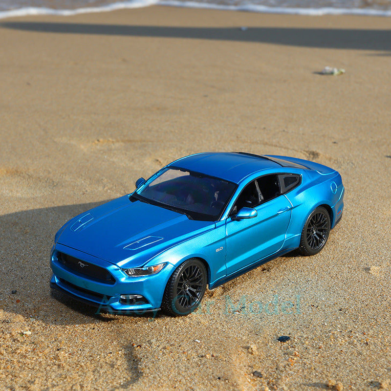 Maisto 1:18 Ford Mustang Diecast Model Car Collectible Metal Car for Display or Gift MODCOLS