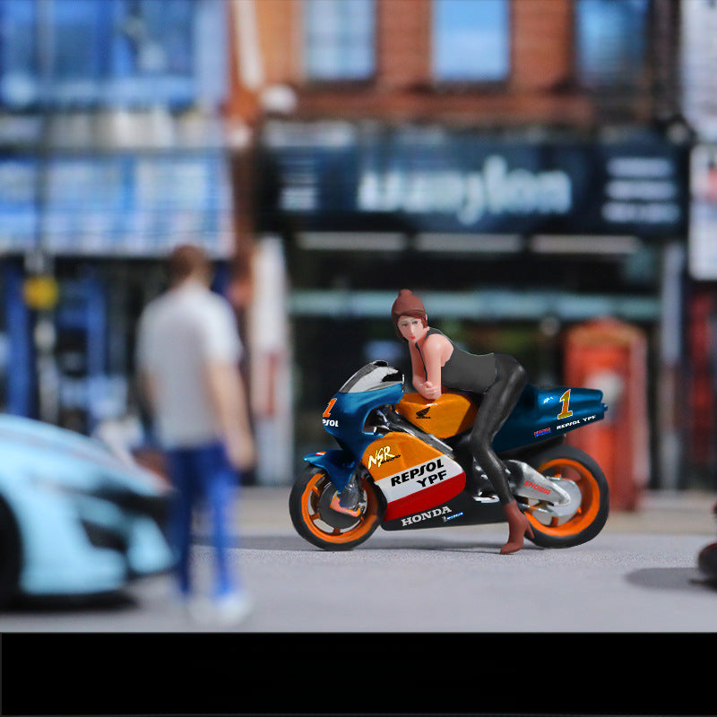 MoreArt 1:64 Racing Motorcycle & Rider Figure Set – Resin Model MODCOLS