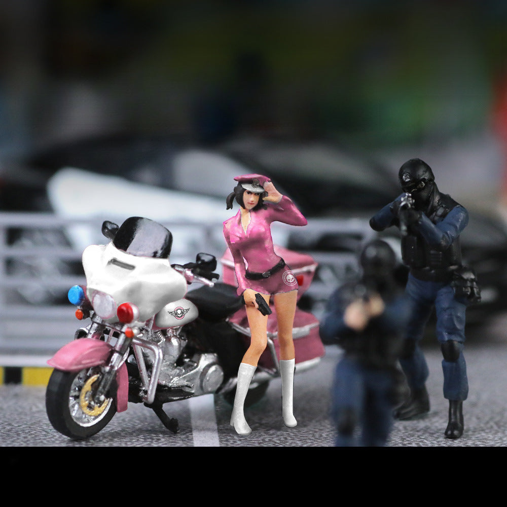 MoreArt 1:64 Harley Cruiser Motorcycle with Pink Police Lady Figure MODCOLS