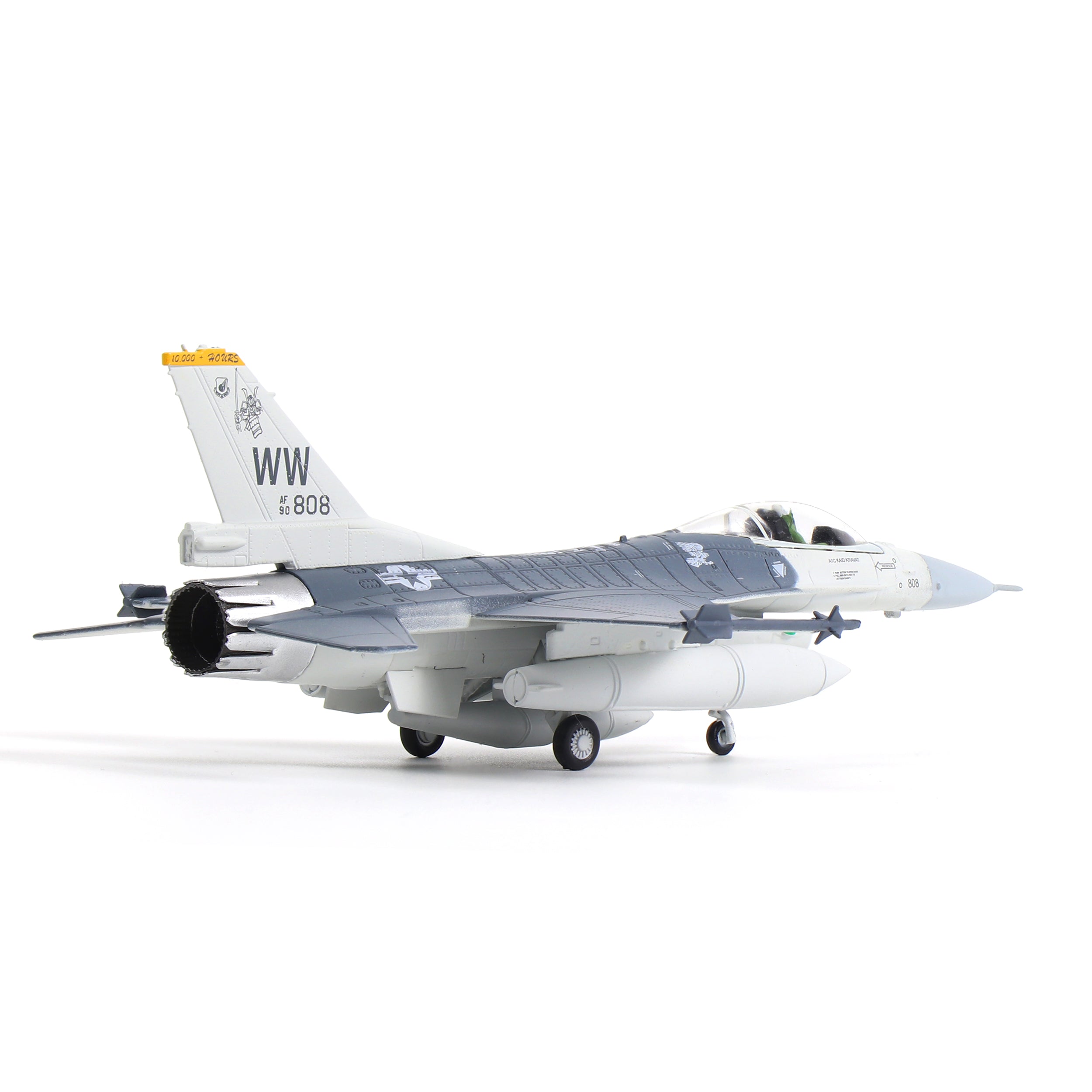 1/100 F-16C Fighting Falcon (Misawa AFB 35th) Diecast Fighter Jet Model