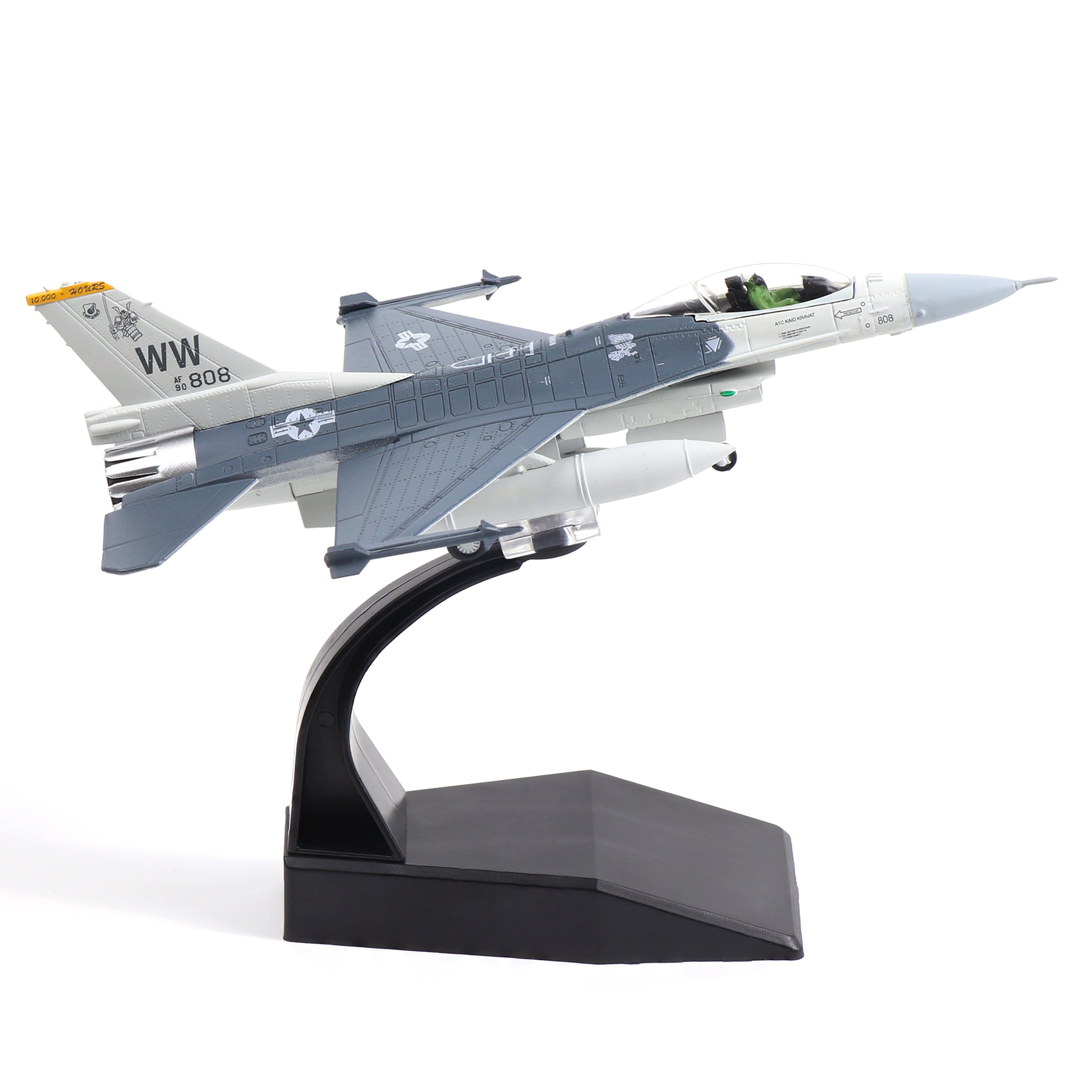 1/100 F-16C Fighting Falcon (Misawa AFB 35th) Diecast Fighter Jet Model