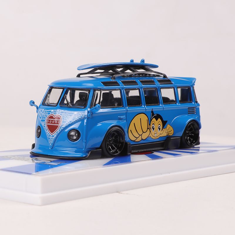Flame 1:64 VW T1 Widebody Anime Edition – Strawberry Bear / Astro Boy MODCOLS