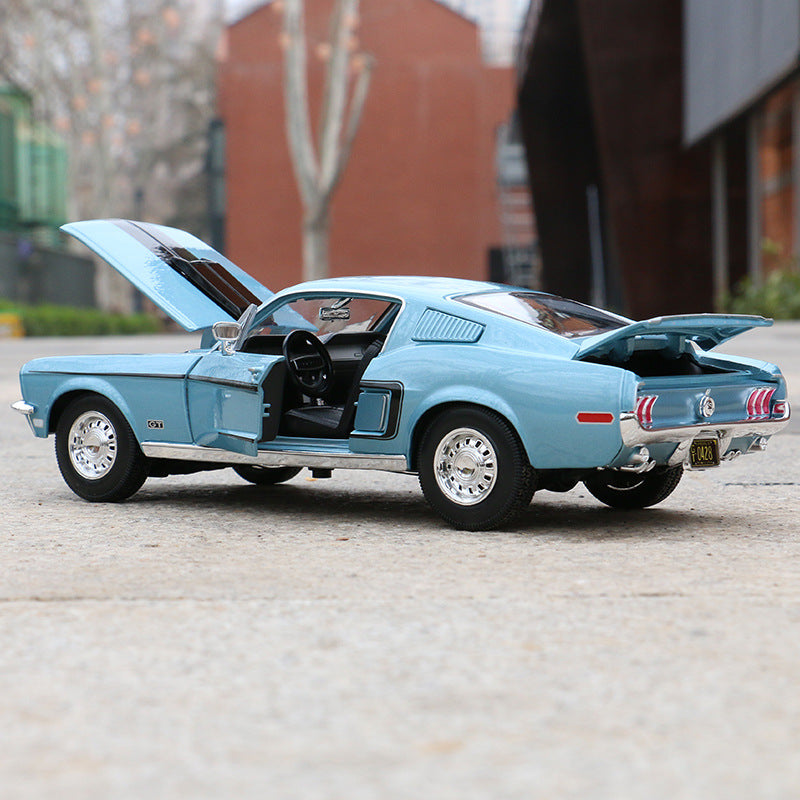 Maisto 1:18 1968 Ford Mustang Shelby GT Diecast Model MODCOLS