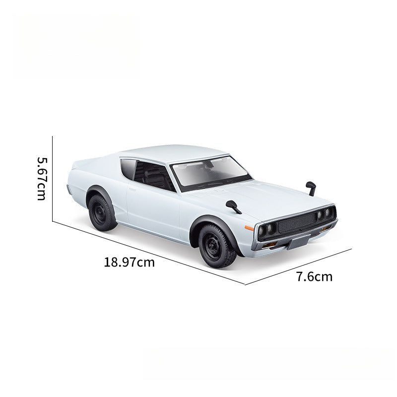 Maisto 1:24 Nissan Die Cast Car Model Metal Collectible MODCOLS