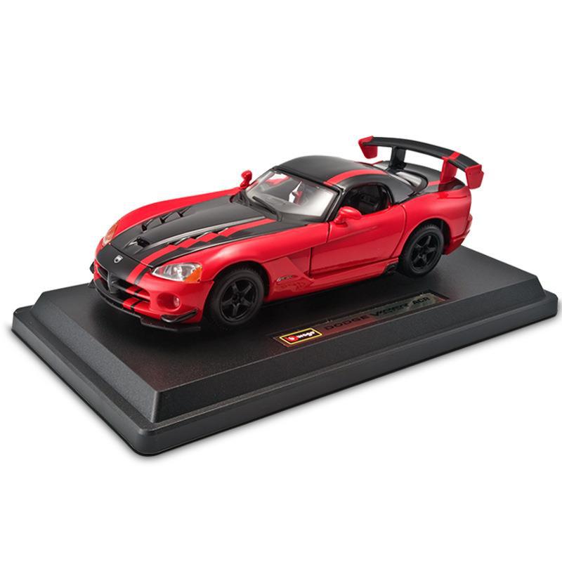 Bburago 1:24 Dodge Viper SRT10 Diecast Model – American Muscle Car MODCOLS