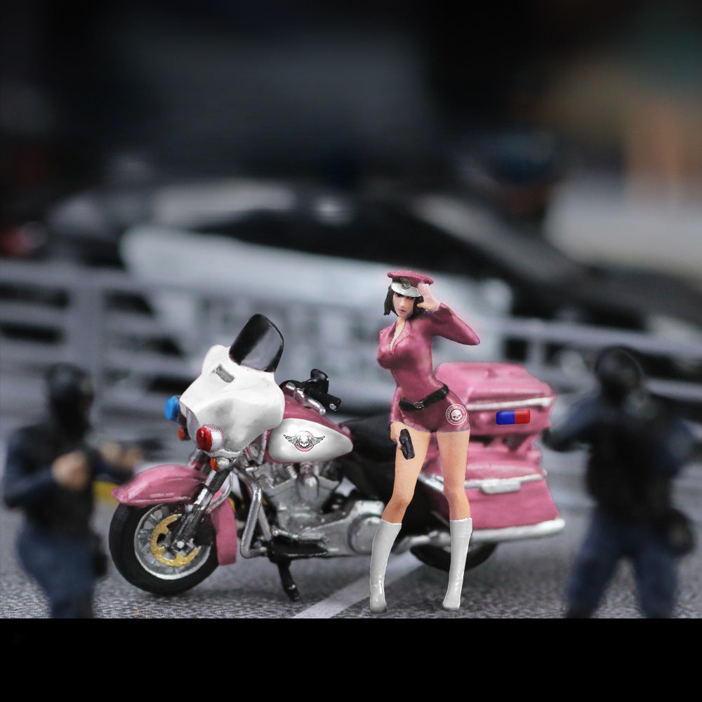 MoreArt 1:64 Harley Cruiser Motorcycle with Pink Police Lady Figure MODCOLS