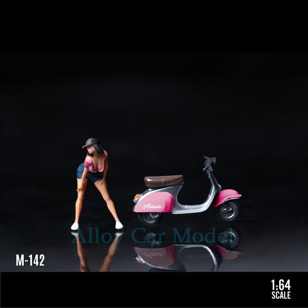 MoreArt 1:64 Pink Scooter Resin Figure MODCOLS