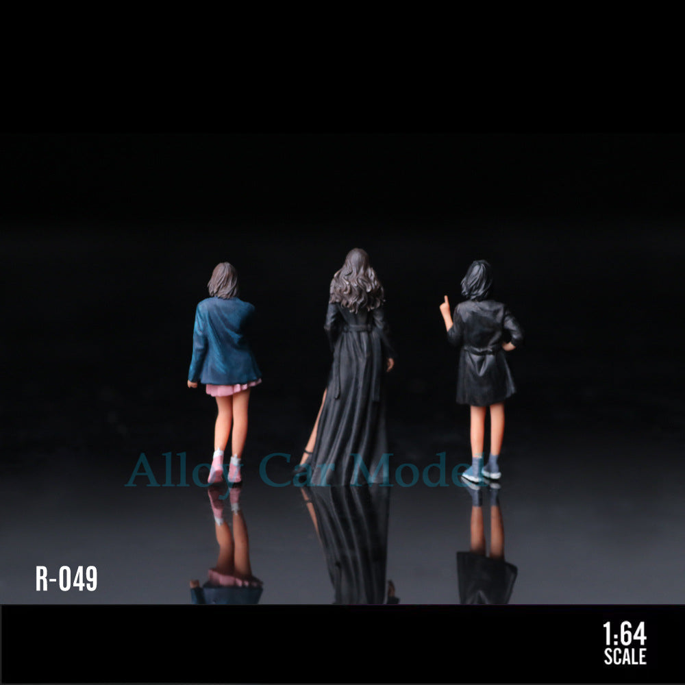 MoreArt 1:64 Trench Coat Stylish Female Resin Figure Set MODCOLS