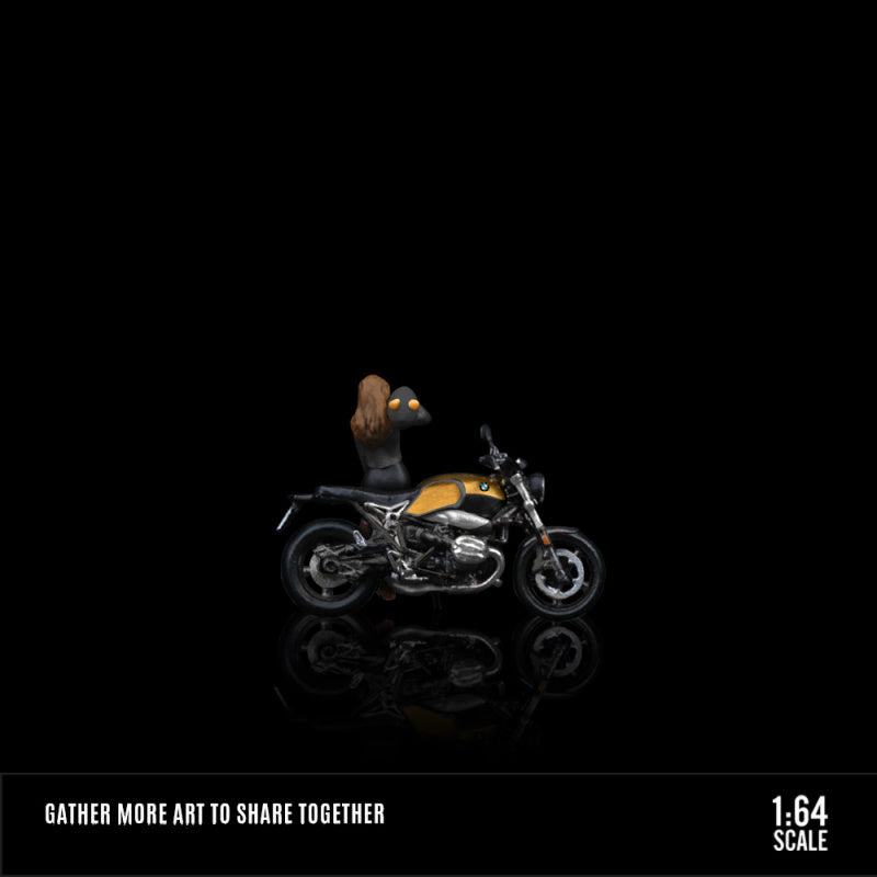 MoreArt 1:64 BMW R nineT Black & Gold Motorcycle Lady Resin Figure Set MODCOLS