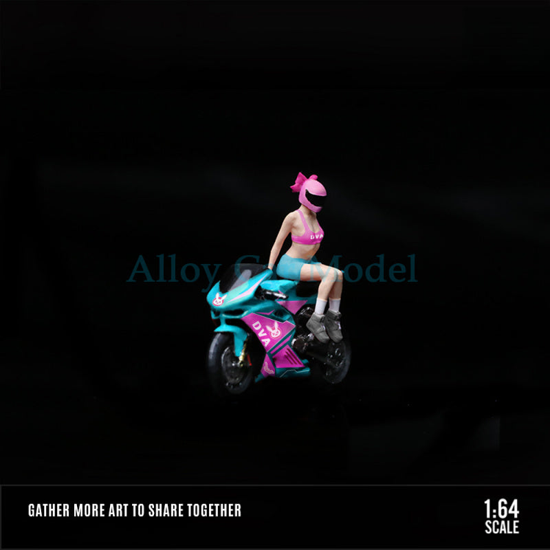 MoreArt 1:64 Game Themed Motorcycle Girl Resin Figure MODCOLS