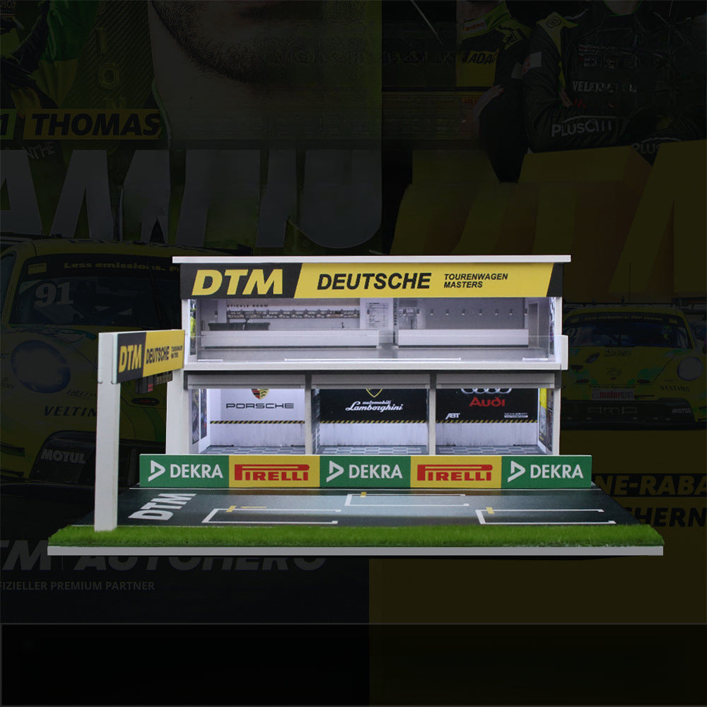 Huiyi MoreArt 1:64 DTM Racing Track Diorama with Lights