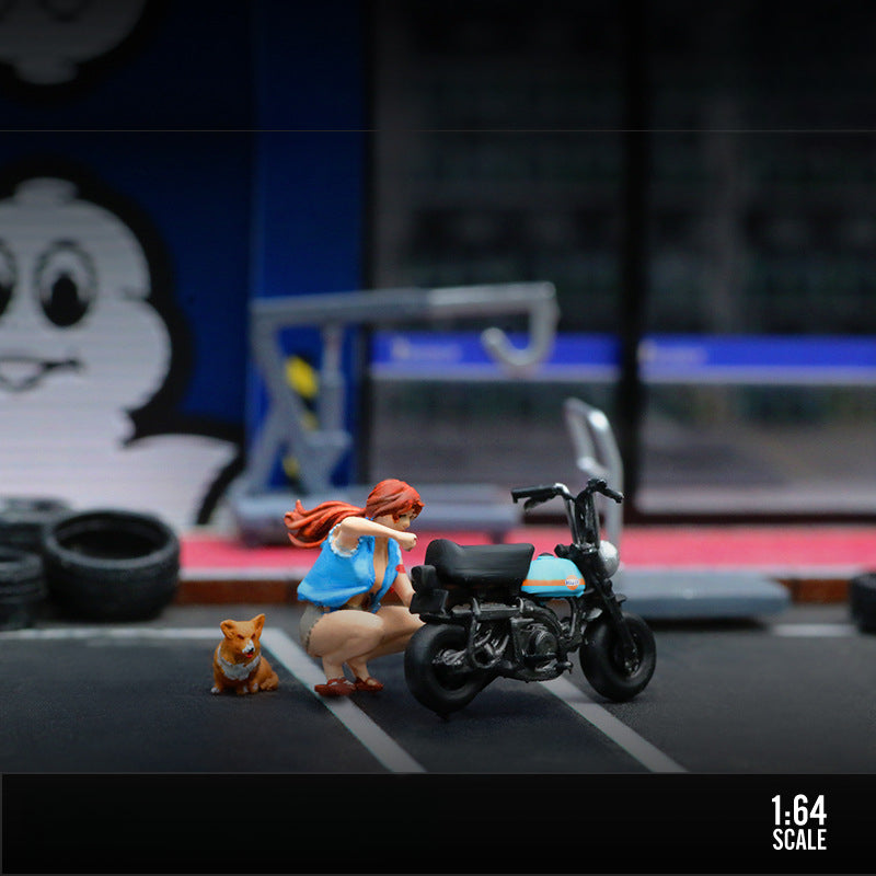 MoreArt 1:64 Girl Fixing Motorcycle Resin Miniature Figure MODCOLS