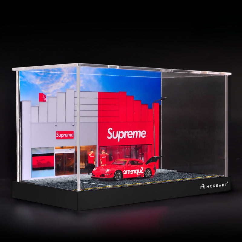 MoreArt 1:64 Supreme Scene Diorama with Trendy Figurines