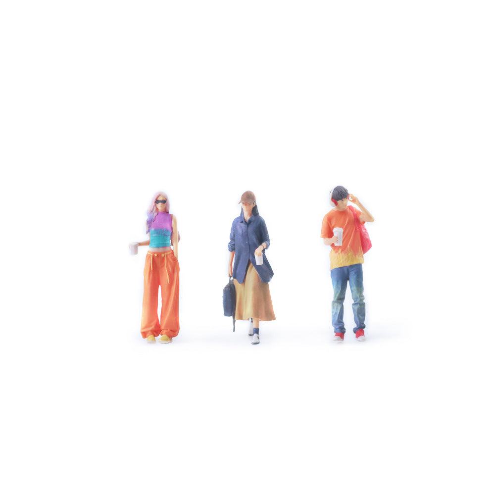 MoreArt 1:64 Resin Figure Set – Cup Holding Shopper MODCOLS