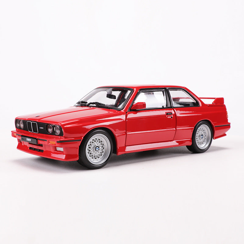Bburago 1:24 BMW M3 E30 Diecast Model Classic Performance Collectible MODCOLS