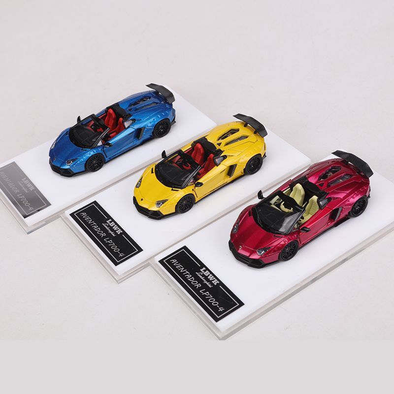 RM Rhino 1:64 Lamborghini Aventador LP700 4 Roadster Diecast Model MODCOLS