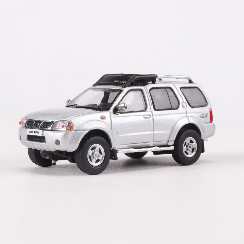 GCD 1:64 Nissan Paladin SUV Diecast Car Model MODCOLS