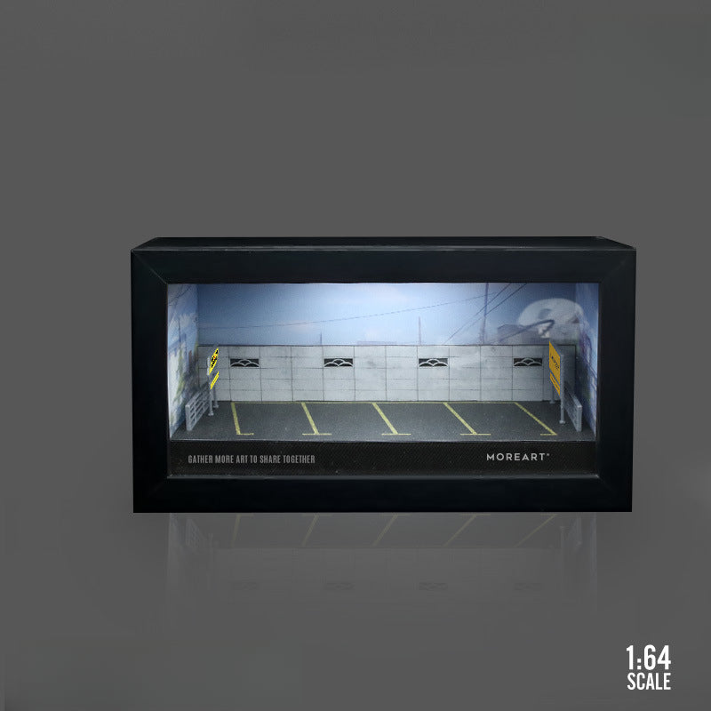 MoreArt 1:64 Framed Parking Lot Light Up Diorama MODCOLS