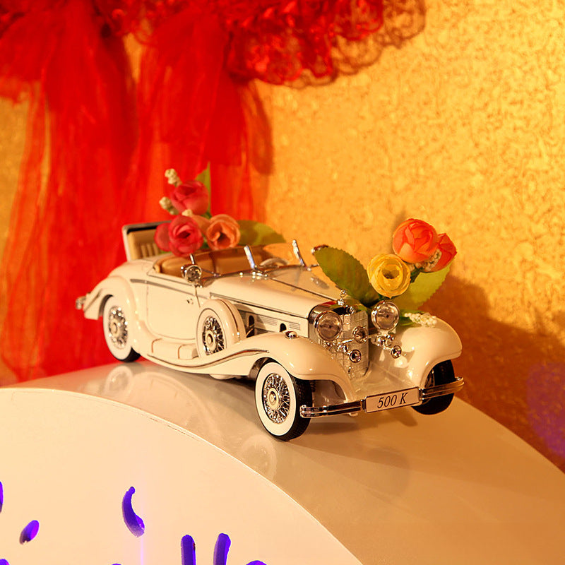 Maisto 1:18 Mercedes Benz 500K Classic Car – Die Cast Model MODCOLS
