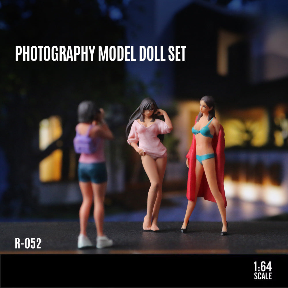 MoreArt 1:64 Photographer & Model Resin Figure Set MODCOLS