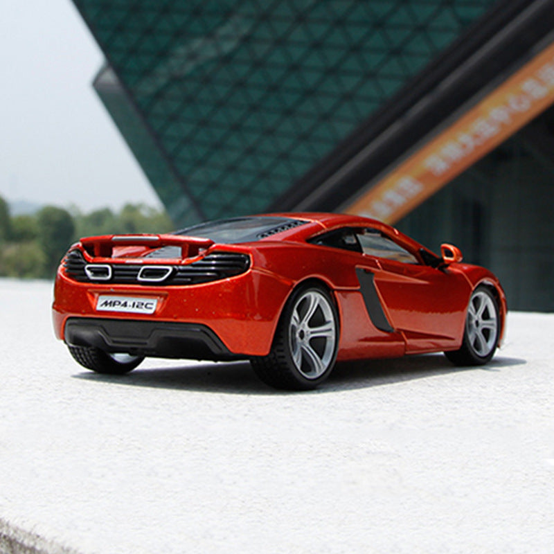 Bburago 1:24 McLaren Die Cast Model Car MODCOLS